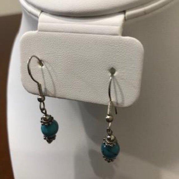 Faux Turquoise Beaded Silver Tone Petite Drop Earrings. - Picture 5 of 13